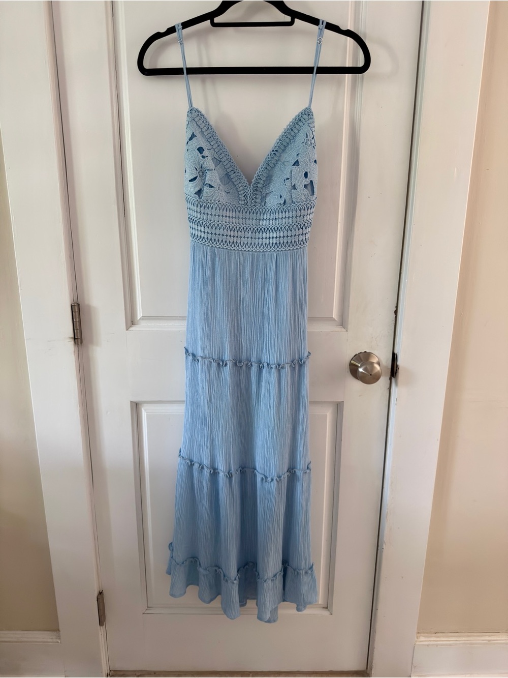 LOVE TREE LIGHT BLUE CROCHET MIDI DRESS BOHO TIERED TIE BACK MEDIUM